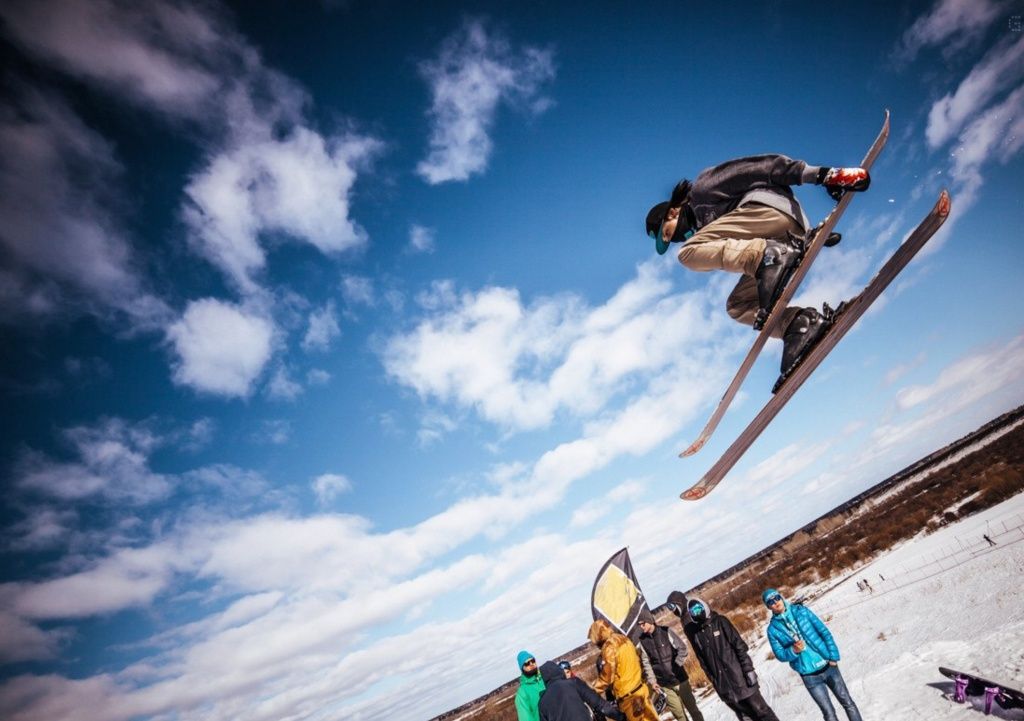 Горные лыжи